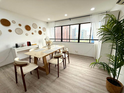 Lucky Plaza (D9), Apartment #563728701